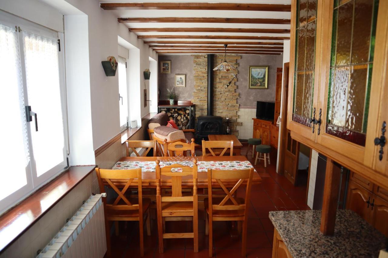 Casa Rural Cares Santa Maria de Valdeon Dış mekan fotoğraf