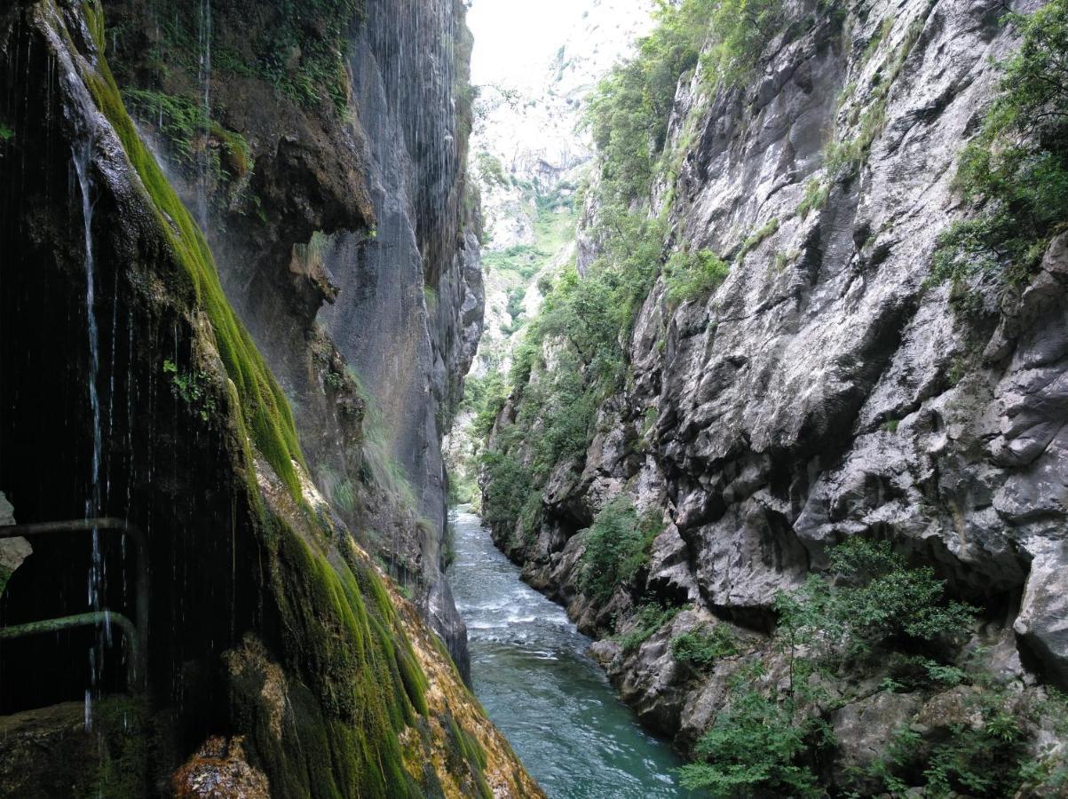 Casa Rural Cares Santa Maria de Valdeon Dış mekan fotoğraf